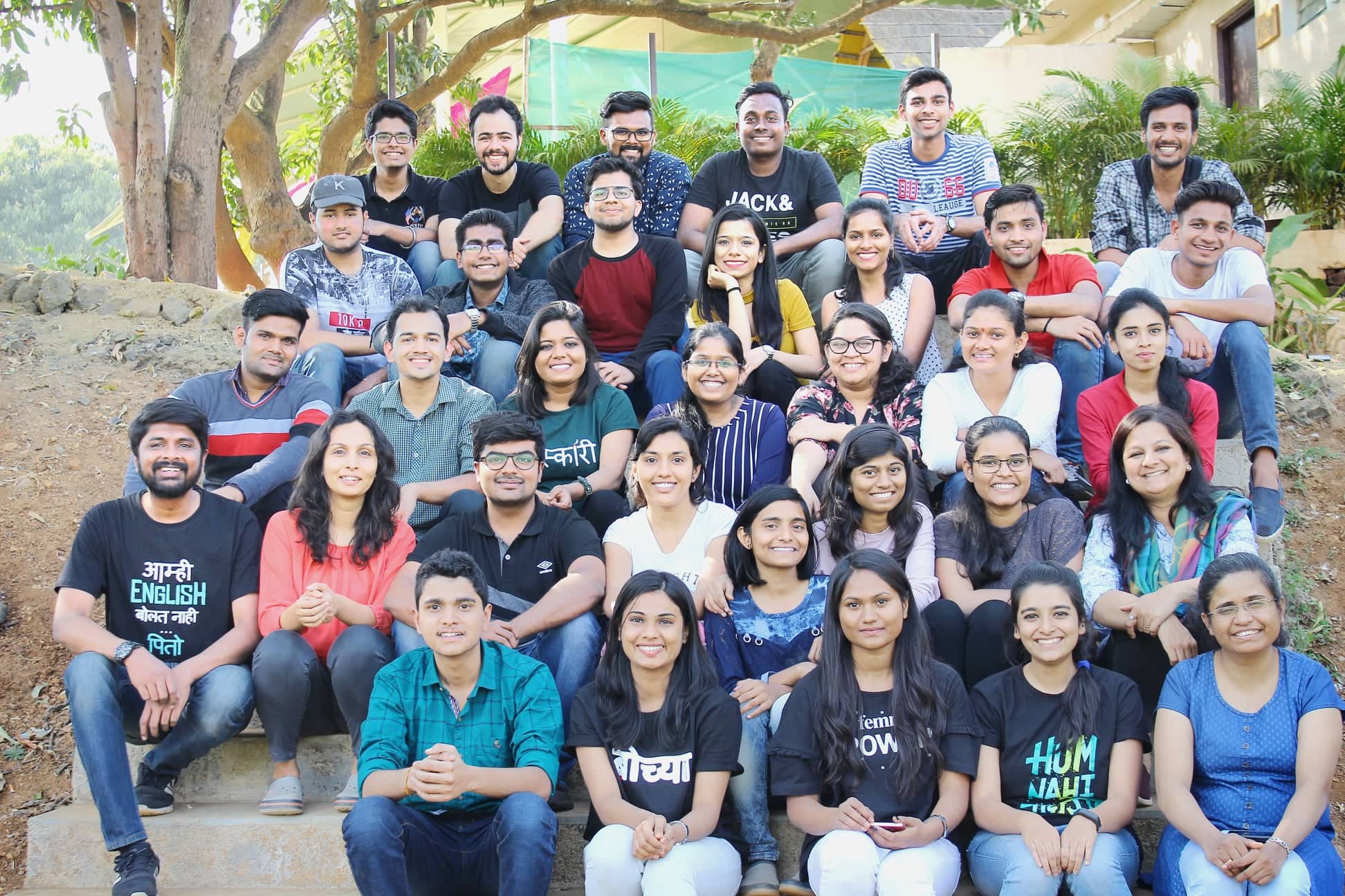 インドのプネ大学で無料日本語学習プログラムに参加する学生たち