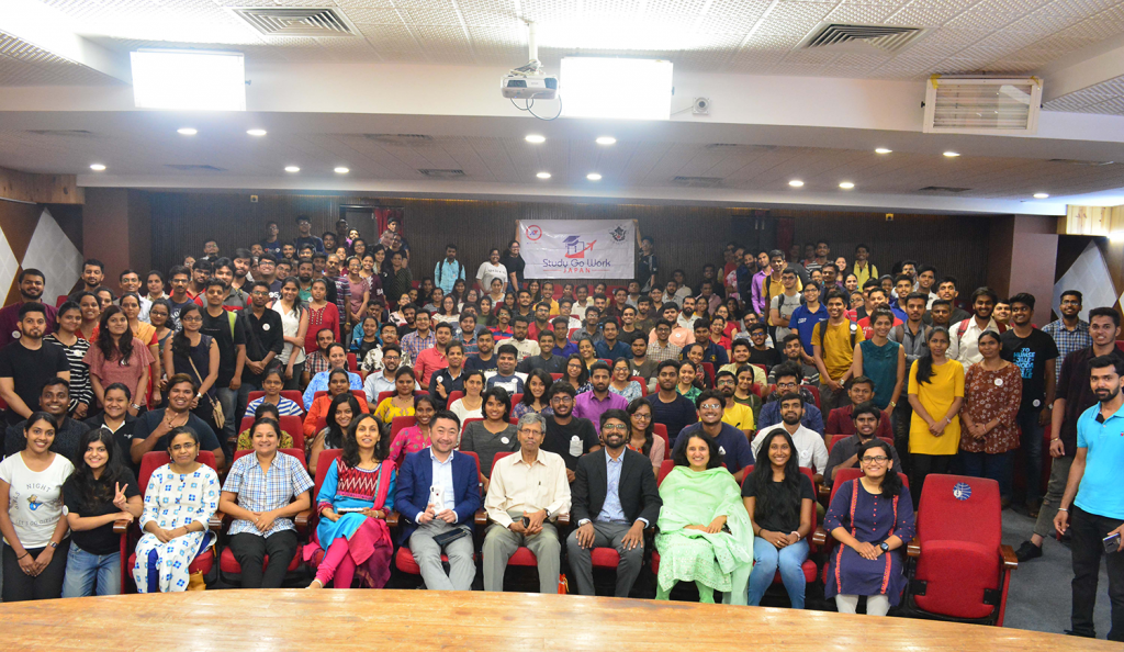 インドのプネ大学で日本語学習