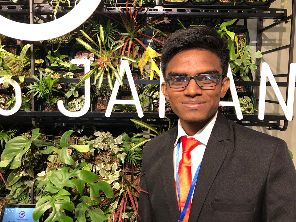 インド・クマラサミー工科大学の学生