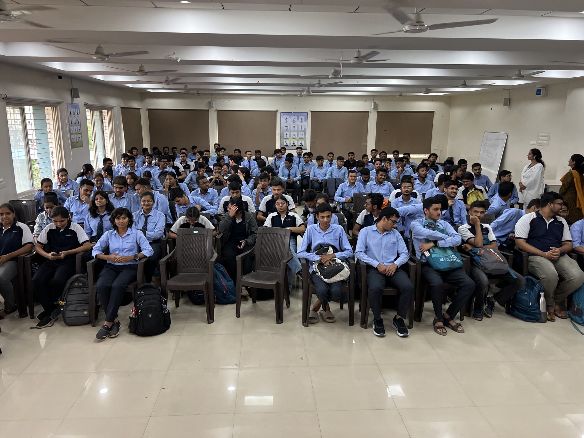インド学生の様子02